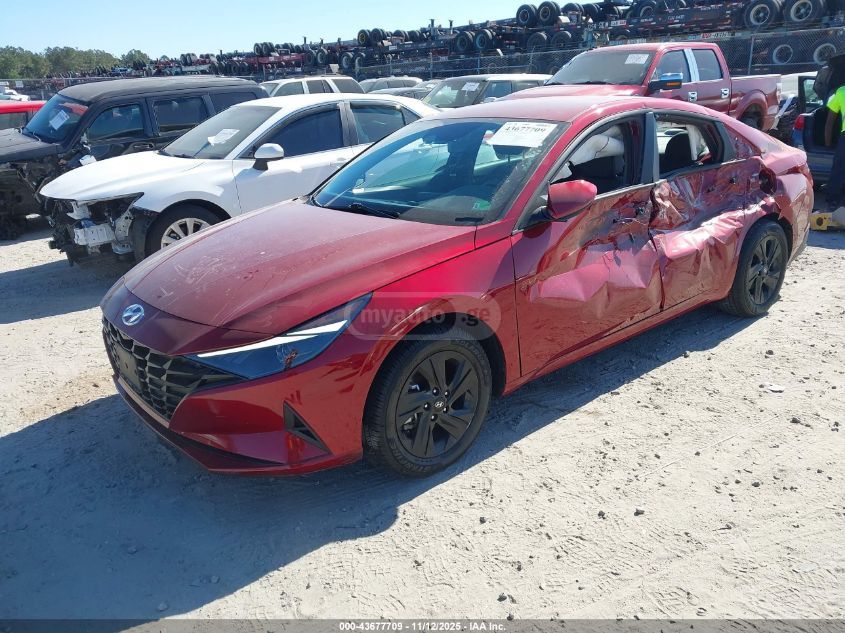 Hyundai Elantra 2023 — photo 2