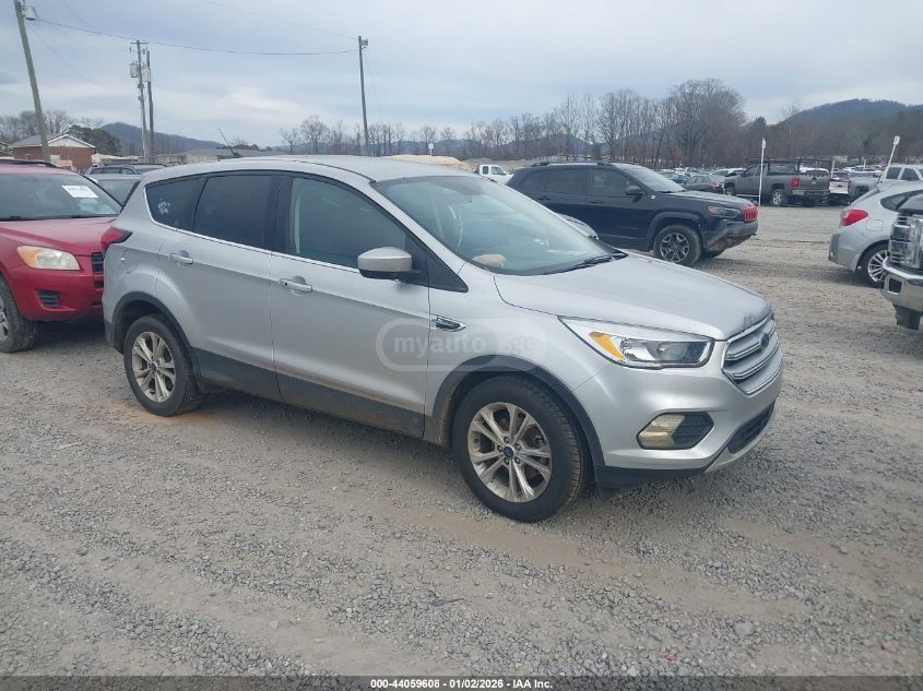 Ford Escape 2019 — photo 2