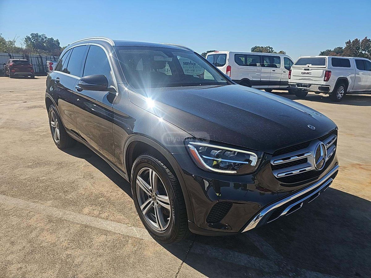 Mercedes-Benz GLC 300 2020 — photo 2