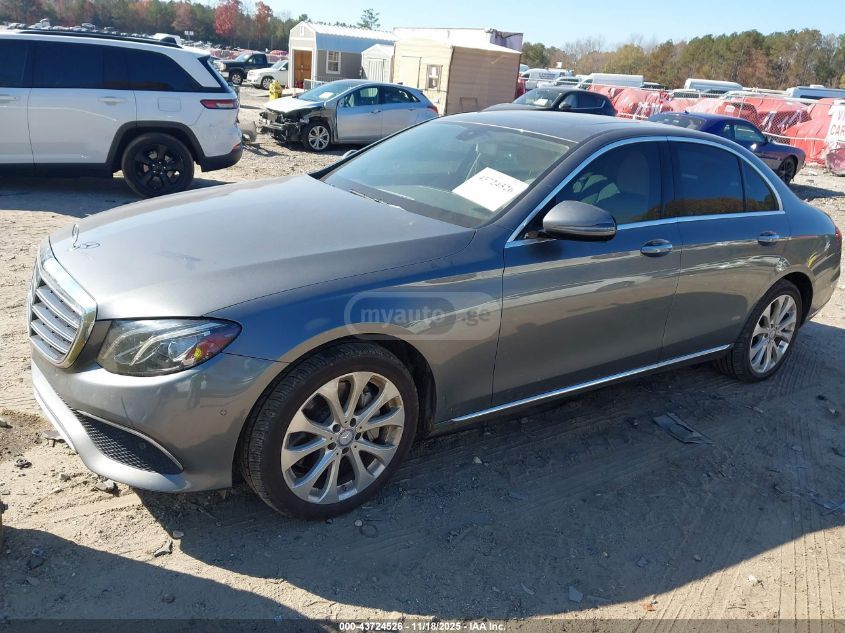 Mercedes-Benz E 300 2017 — photo 2