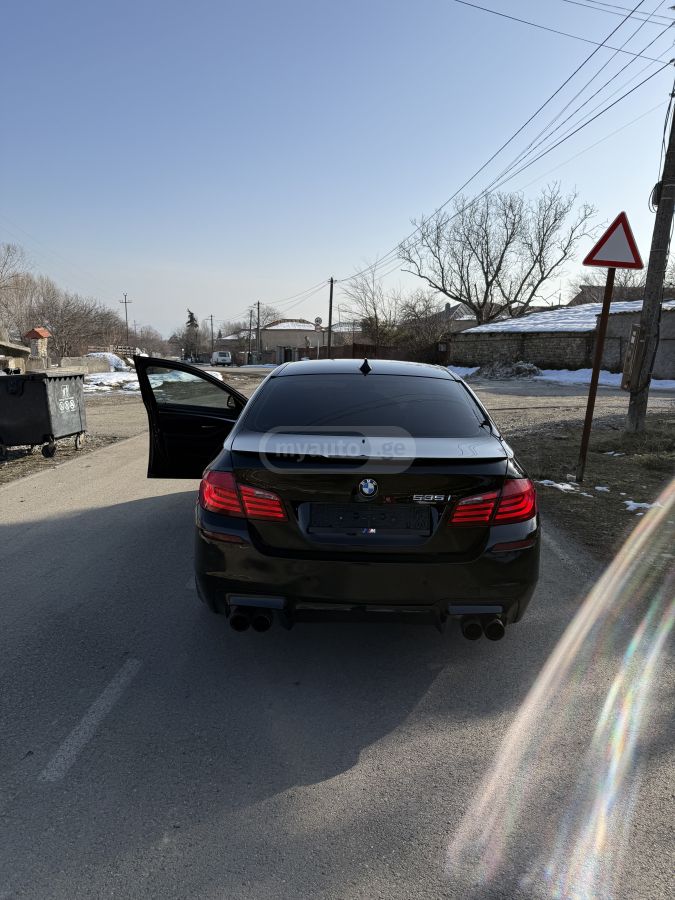 BMW 535