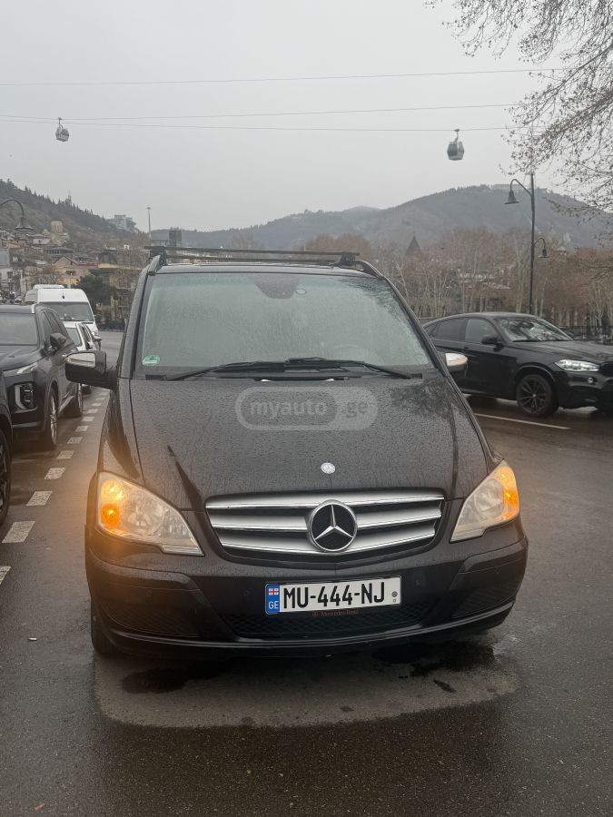 Mercedes-Benz Viano