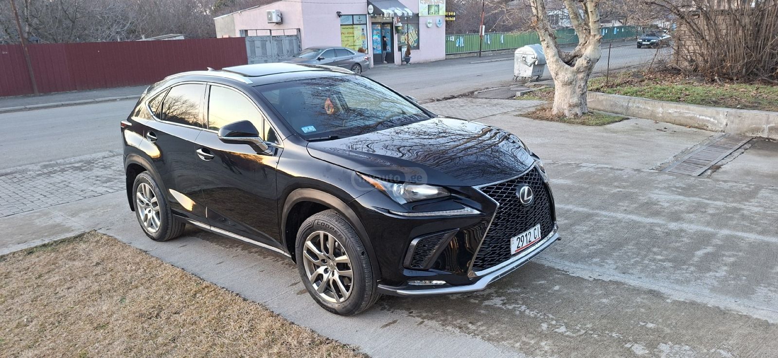 Lexus NX 200 2014 — photo 2