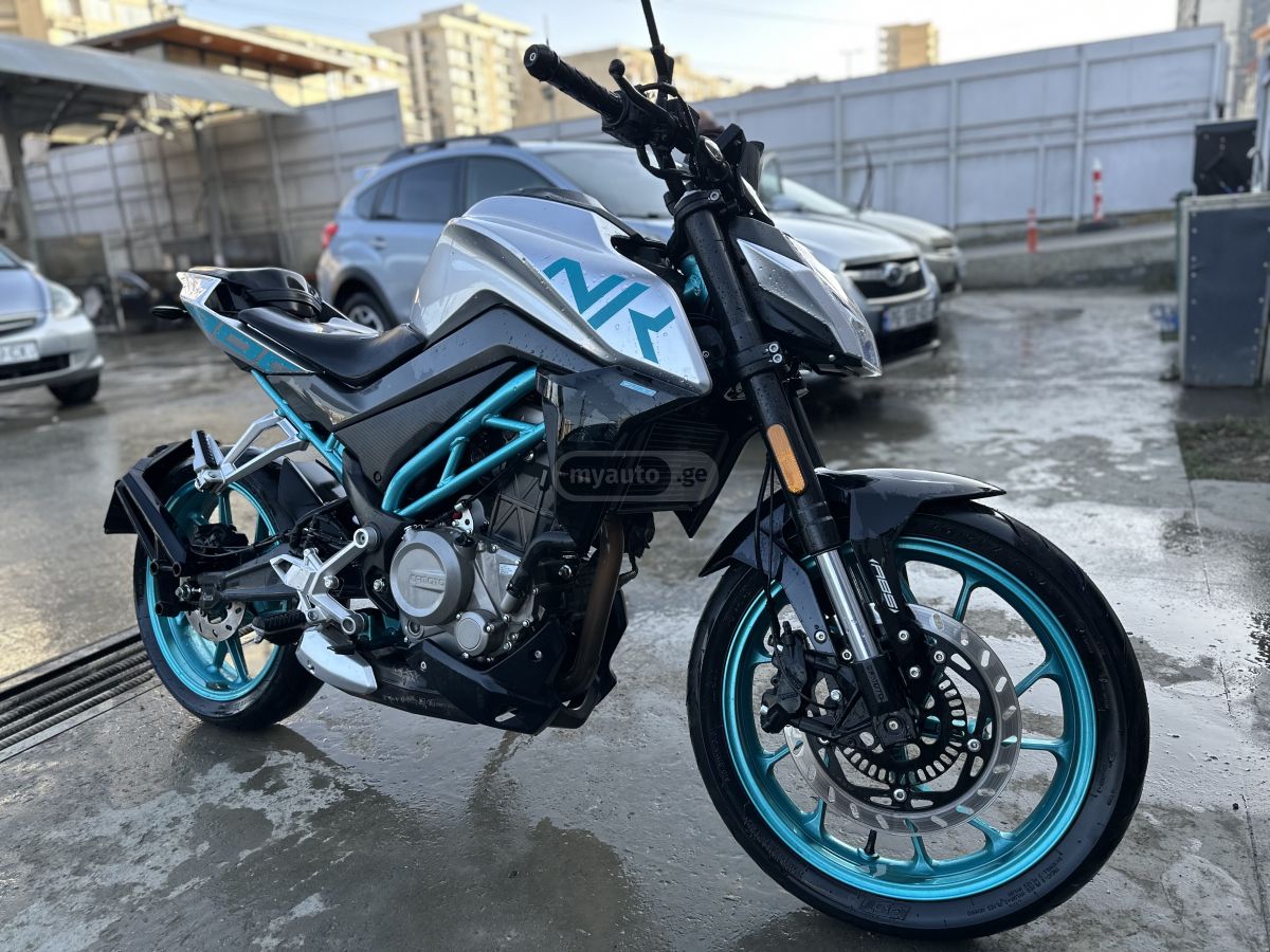 Cfmoto 300NK