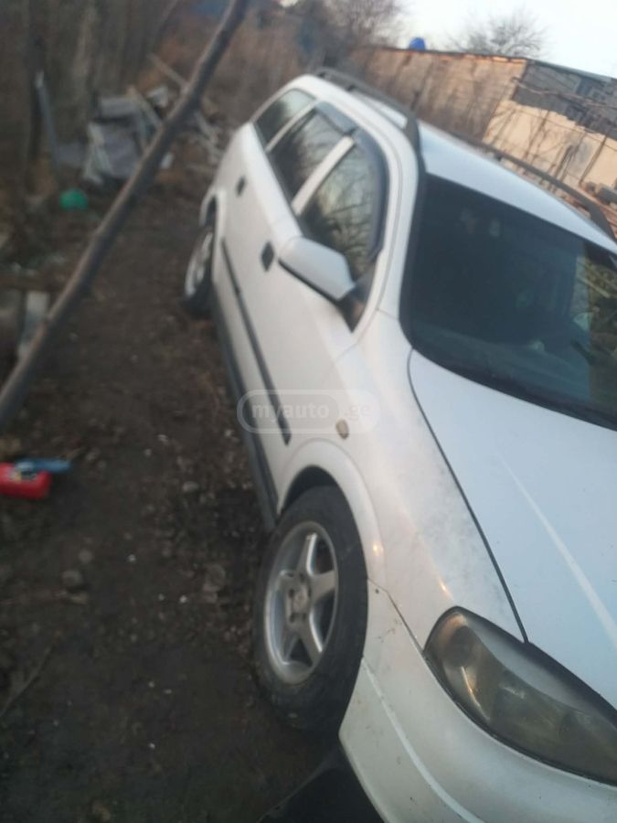 Opel Astra 2001 — photo 2