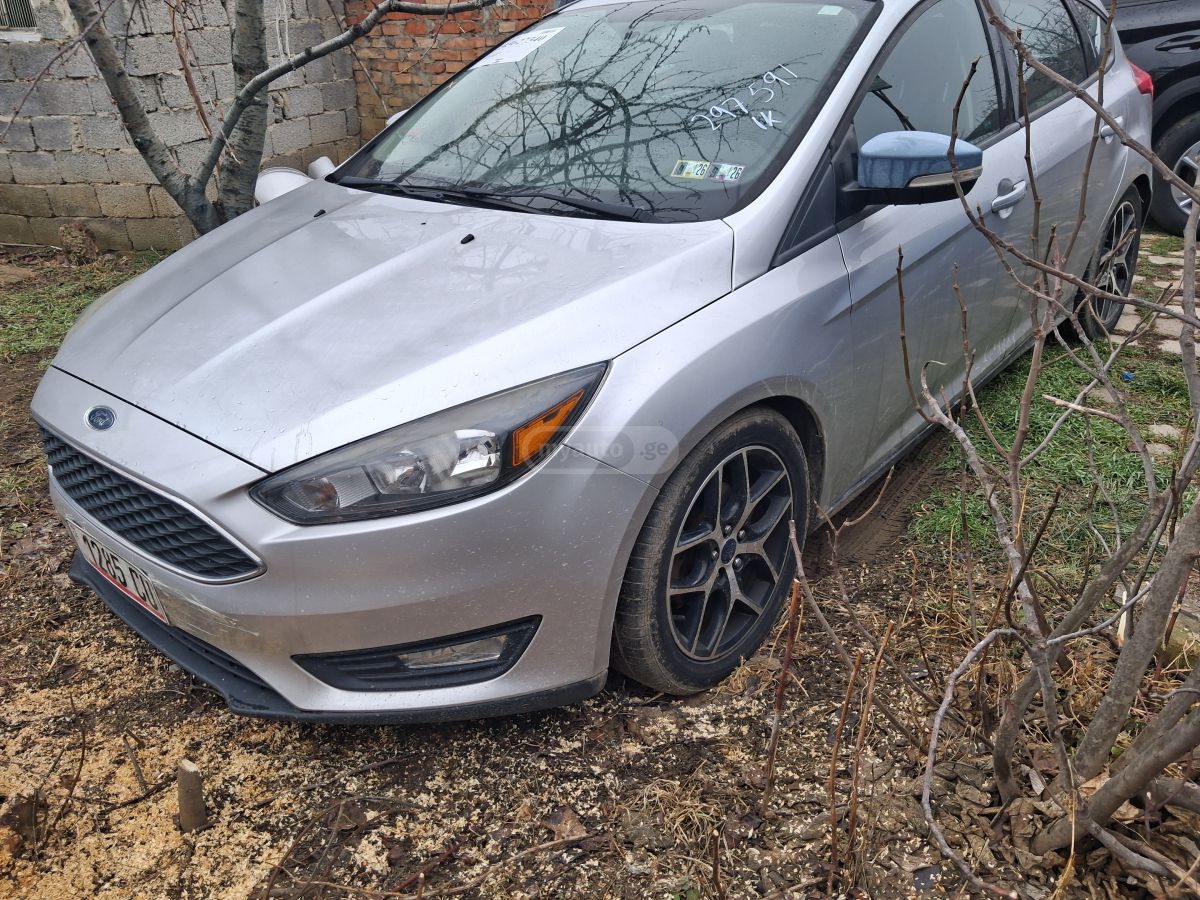 Ford Focus 2017 — photo 2