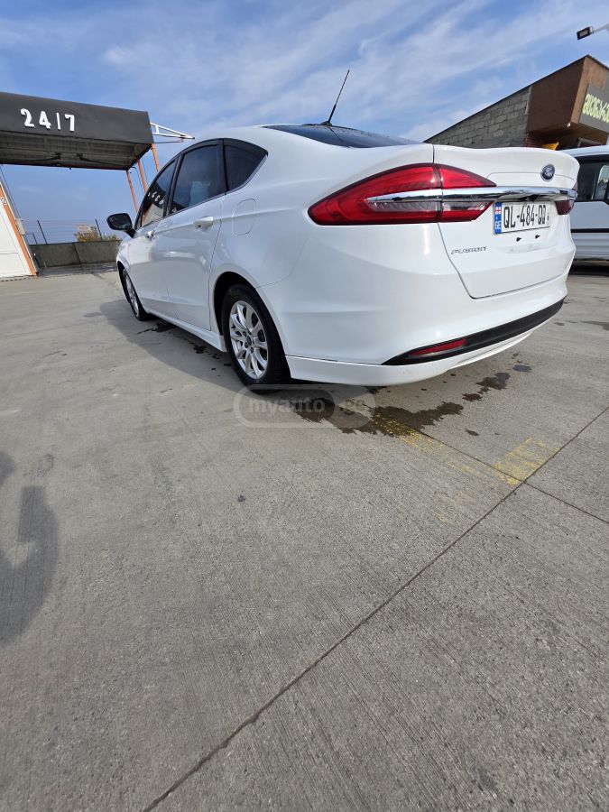 Ford Fusion 2016 — photo 2