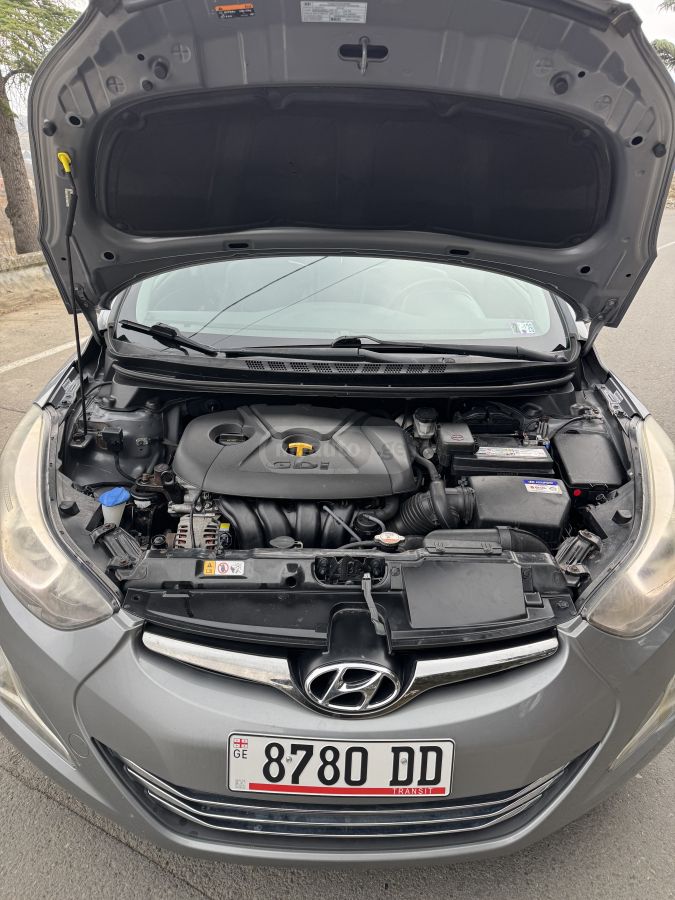 Hyundai Elantra 2014 — photo 2