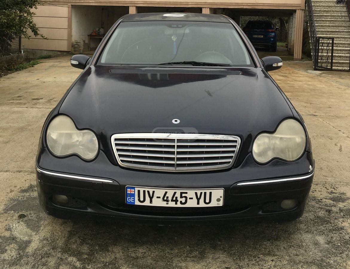Mercedes-Benz C 240 2000 — photo 2