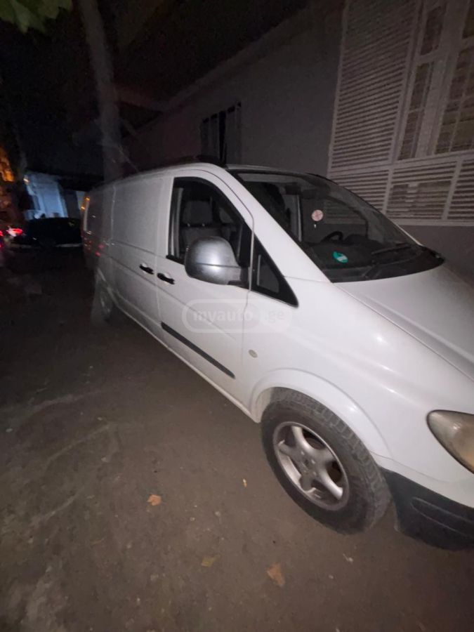 Mercedes-Benz Vito
