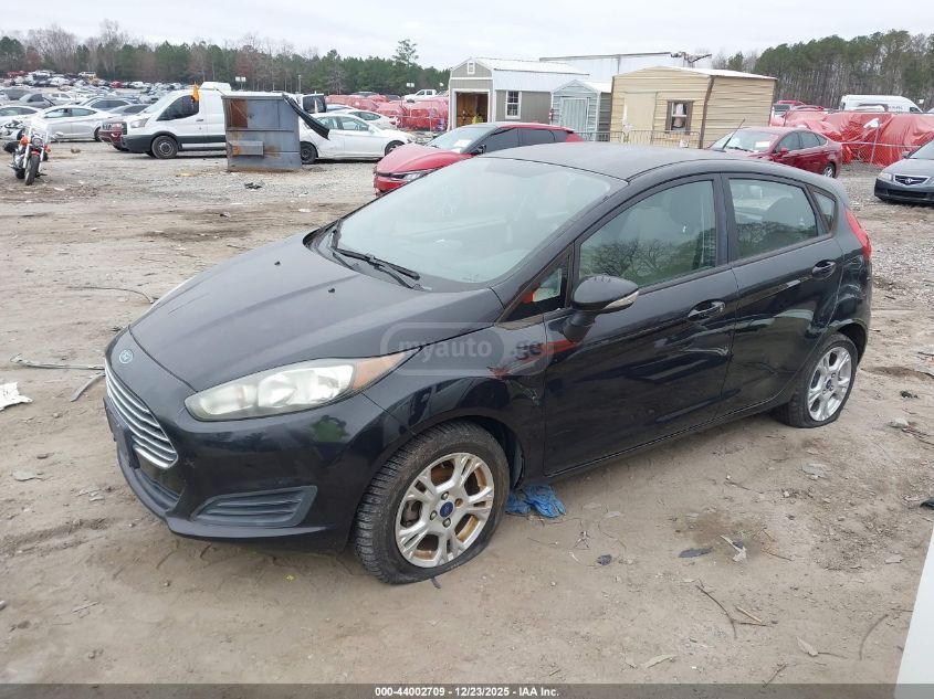 Ford Fiesta 2015 — photo 2