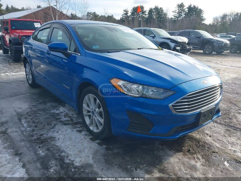 Ford Fusion 2019 — photo 2