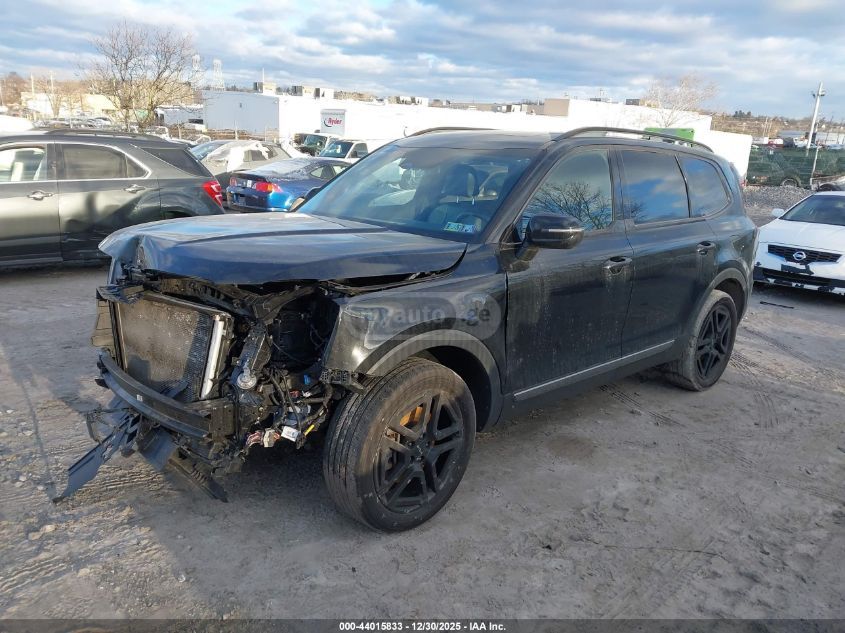 Kia Telluride 2023 — photo 2