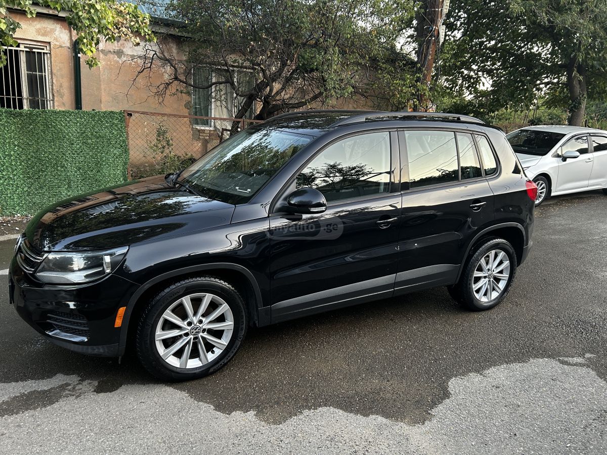 Volkswagen Tiguan 2017 — photo 2