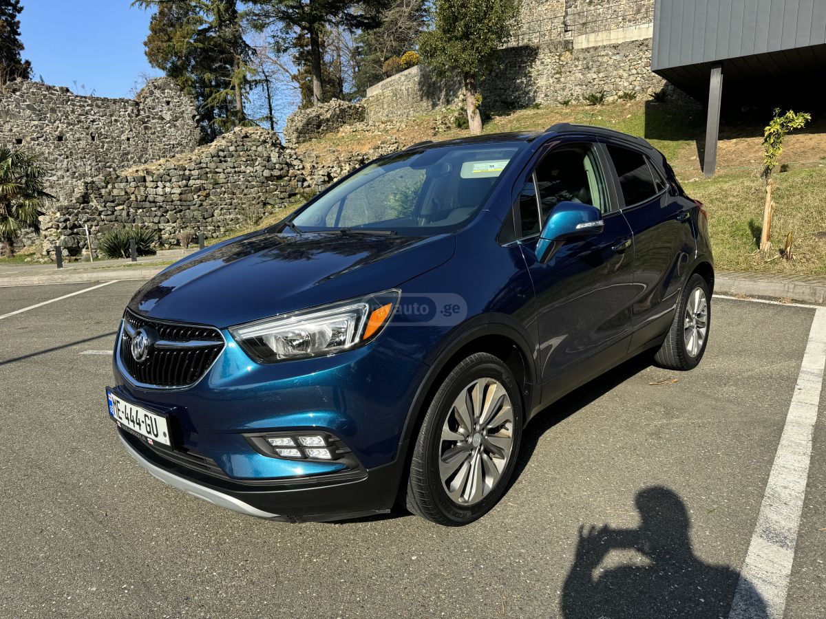 Buick Encore 2018 — photo 2