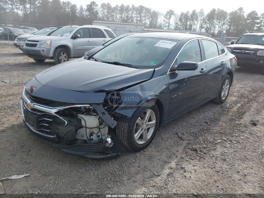 Chevrolet Malibu 2019 — photo 2
