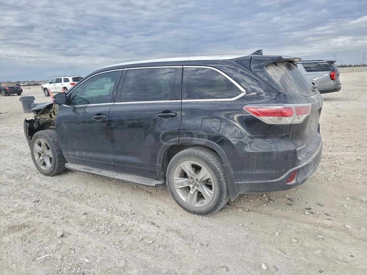 Toyota Highlander 2016 — photo 2