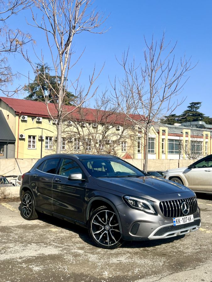 Mercedes-Benz GLA 250 2016 — photo 2
