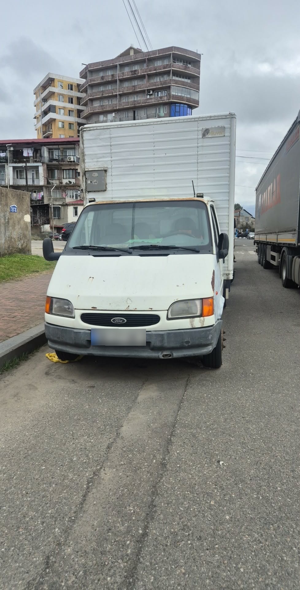 Ford Transit 1994 — photo 2