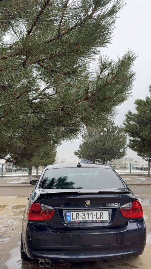 BMW 330 2006 — photo 2