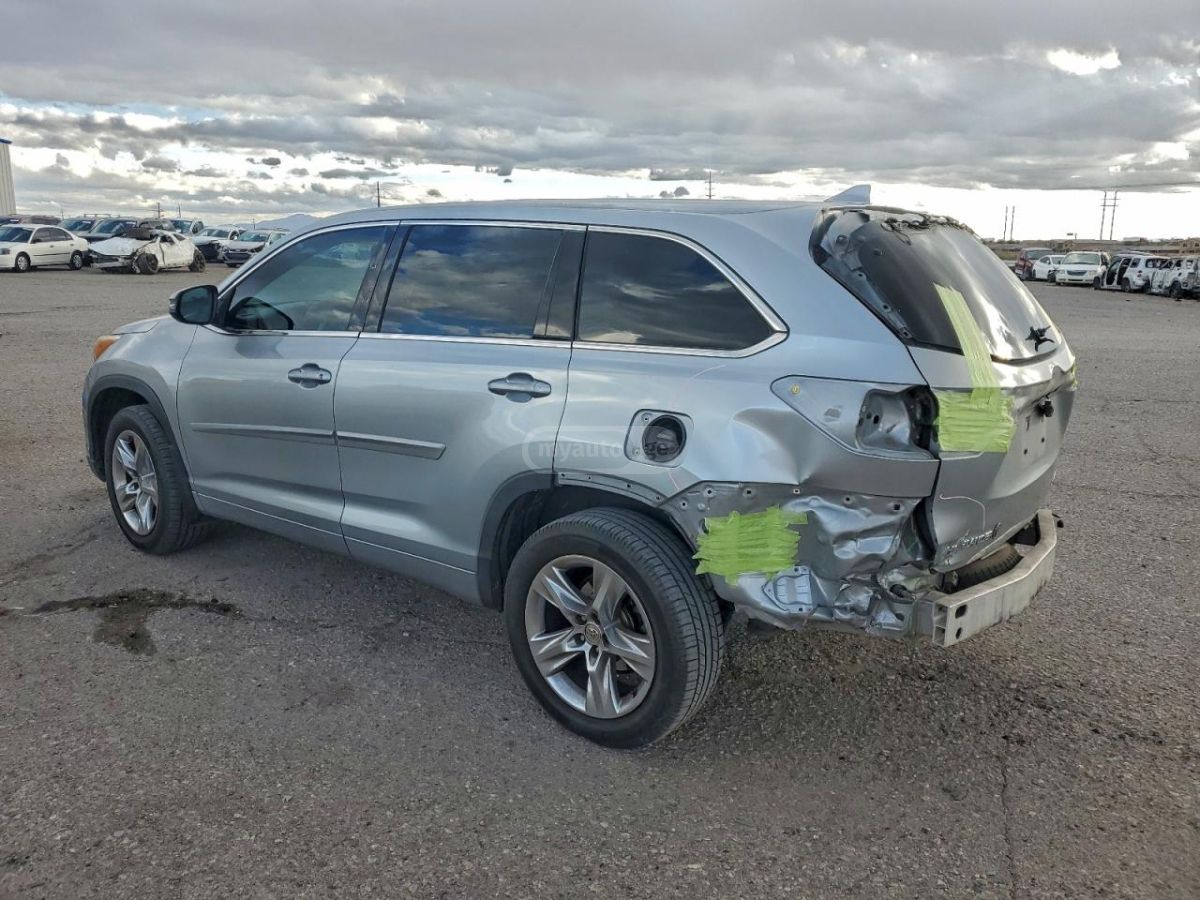 Toyota Highlander 2015 — photo 2