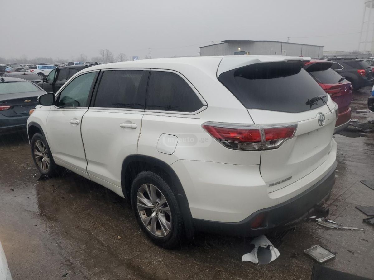Toyota Highlander 2014 — photo 2