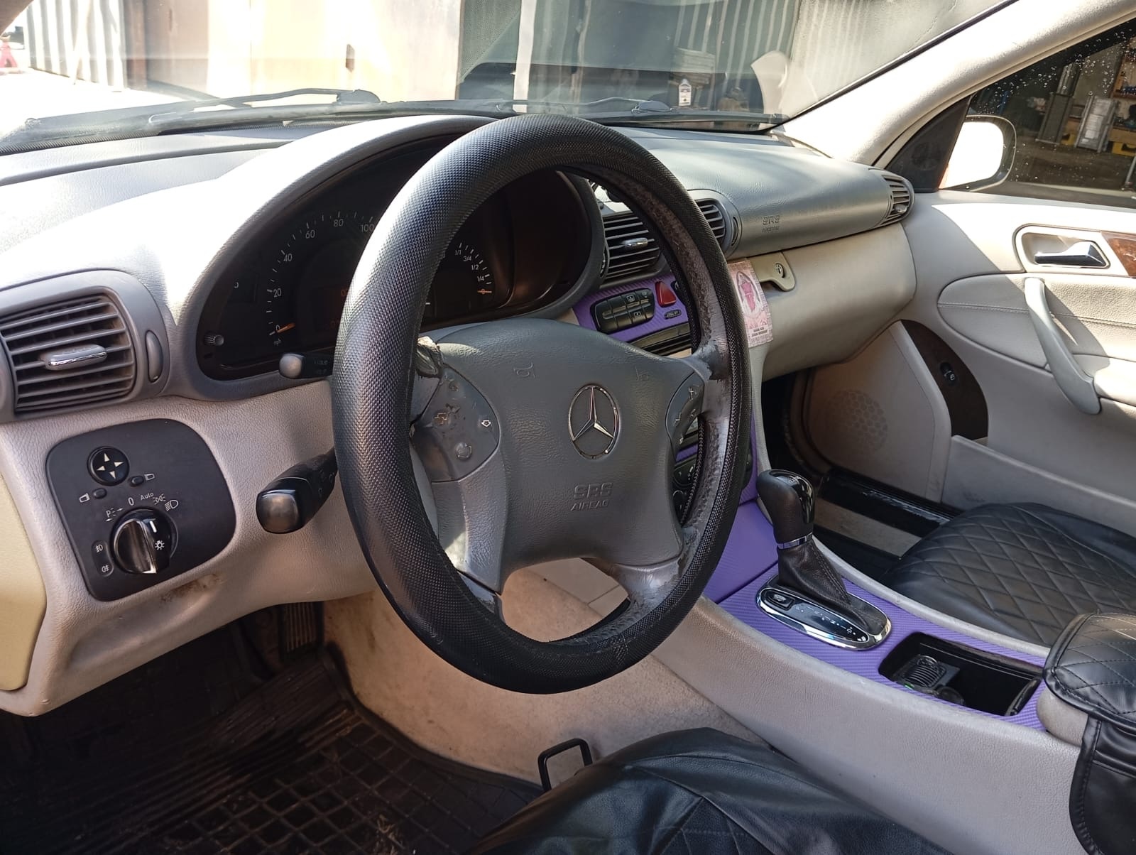 Mercedes-Benz C 200 2001 — photo 2