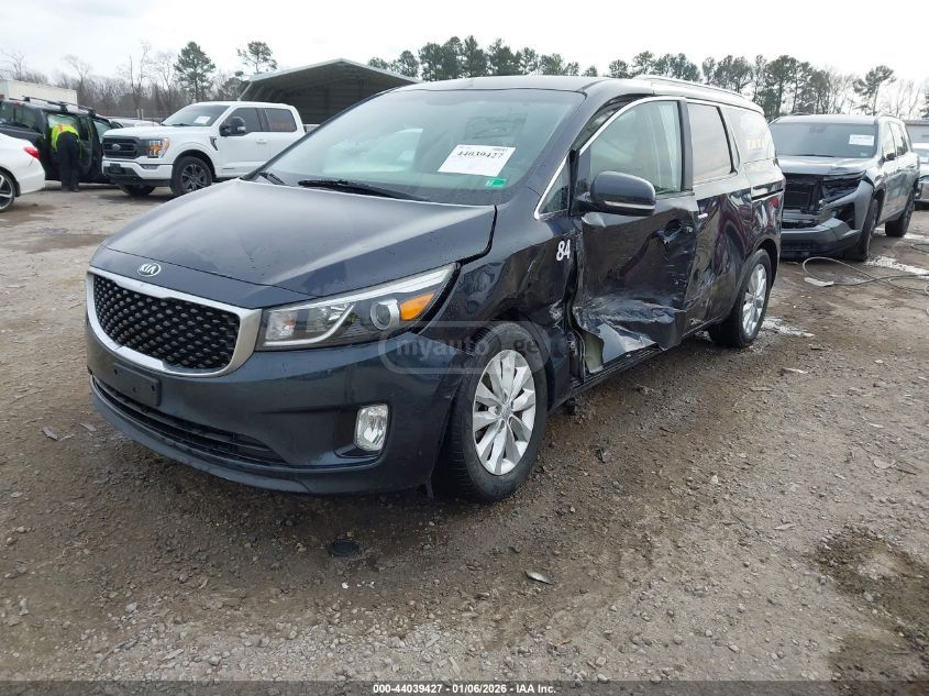 Kia Sedona 2016 — photo 2