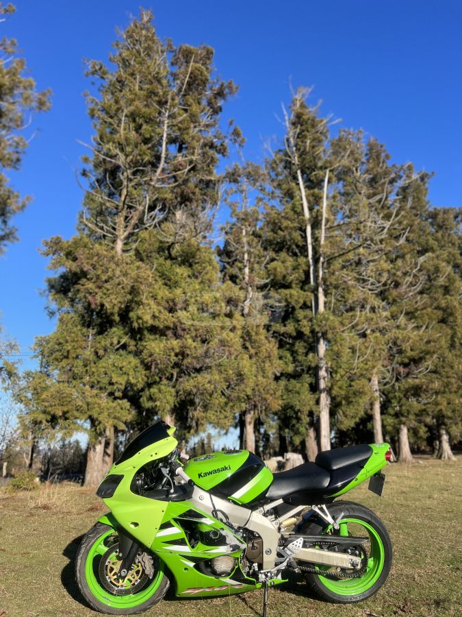 Daihatsu ZX-6 Ninja 2002 — photo 2