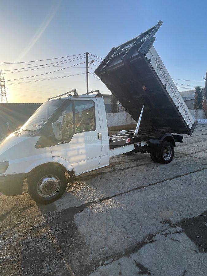 Ford Transit 2005 — photo 2