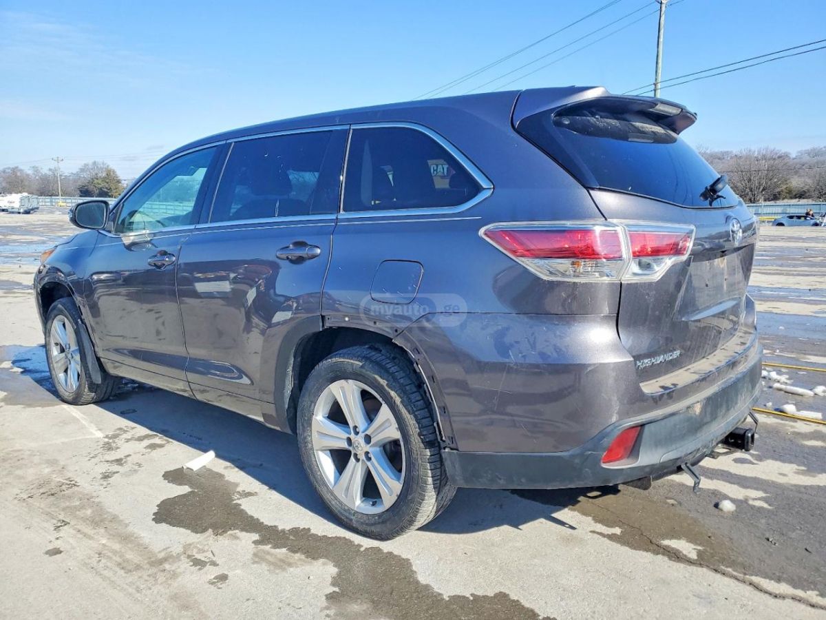 Toyota Highlander 2014 — photo 2