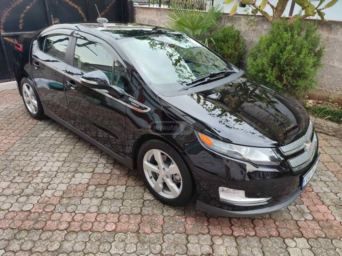 Chevrolet Volt 2014 — photo 2
