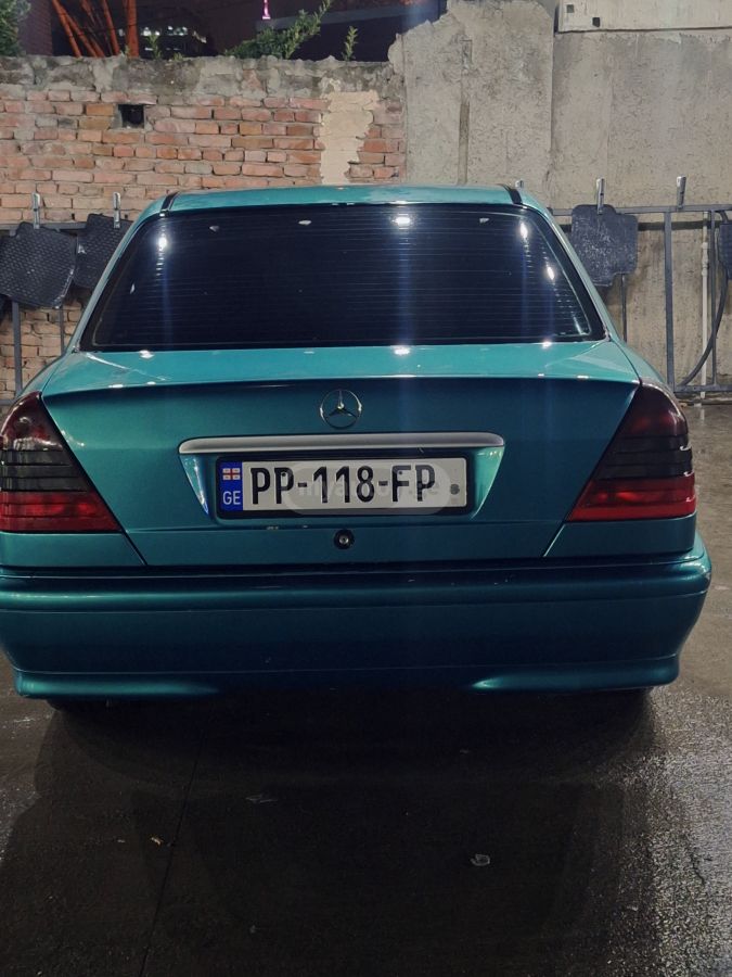 Mercedes-Benz C 180 1998 — photo 2