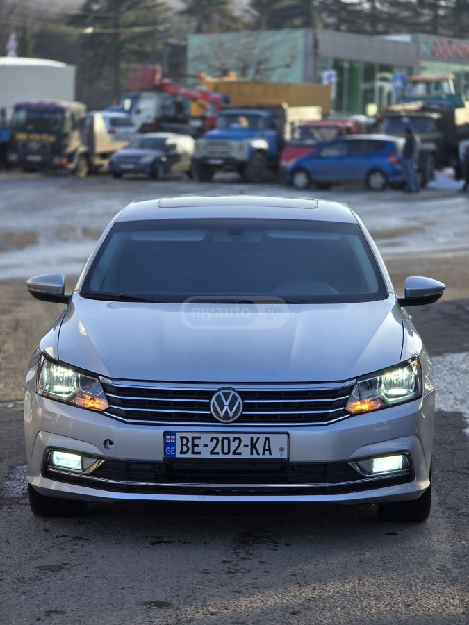 Volkswagen Passat