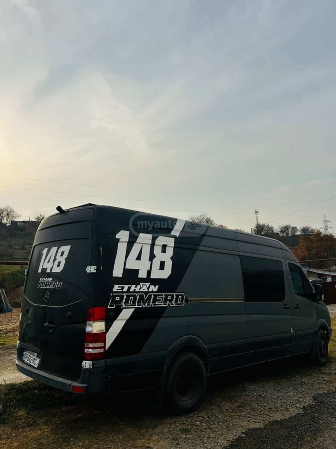 Mercedes-Benz Sprinter 2013 — photo 2