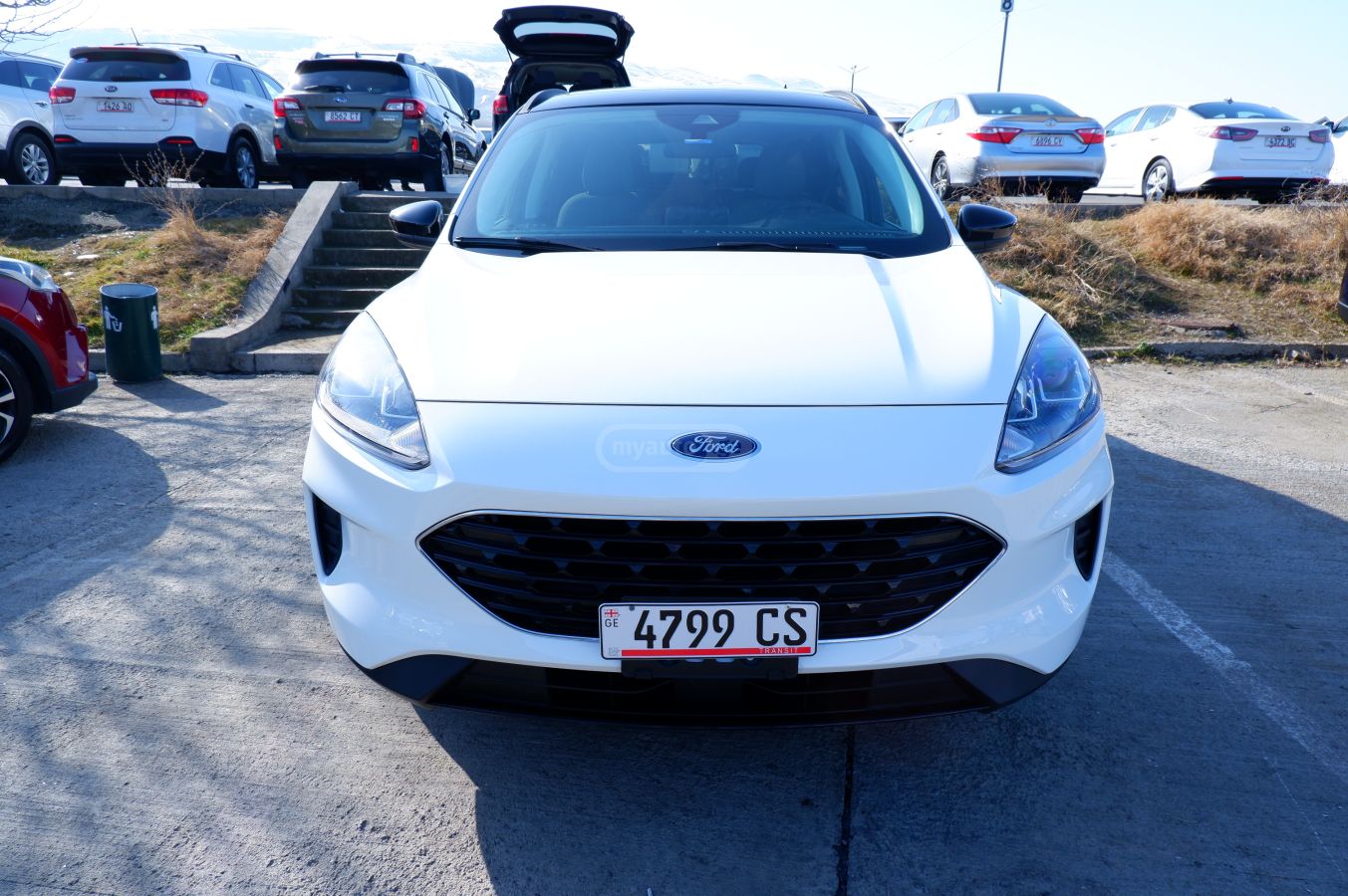 Ford Escape 2022 — photo 2