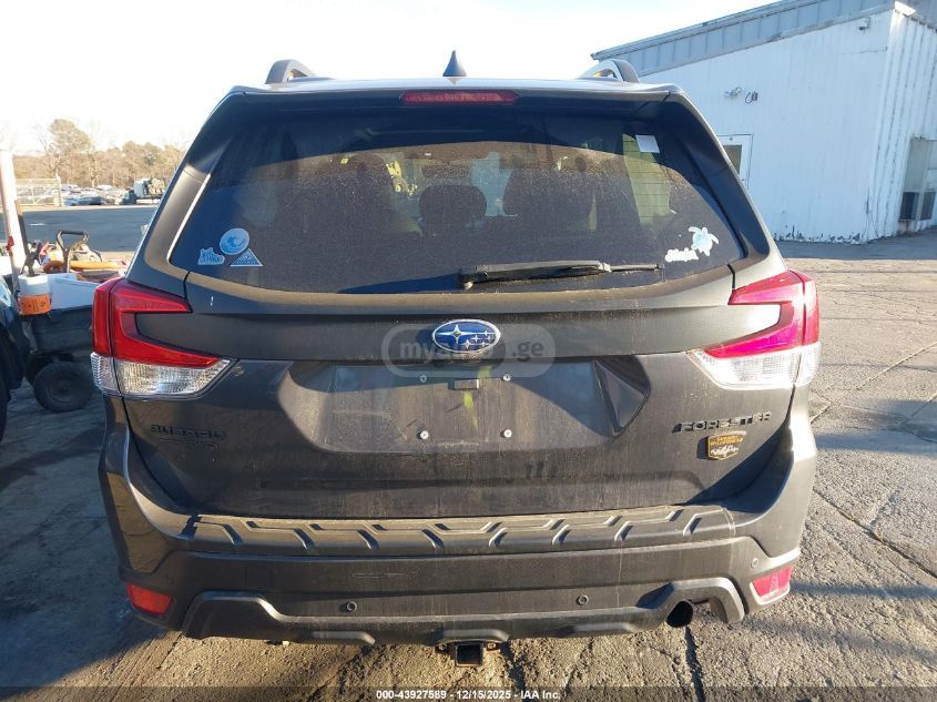 Subaru Forester 2022 — photo 2
