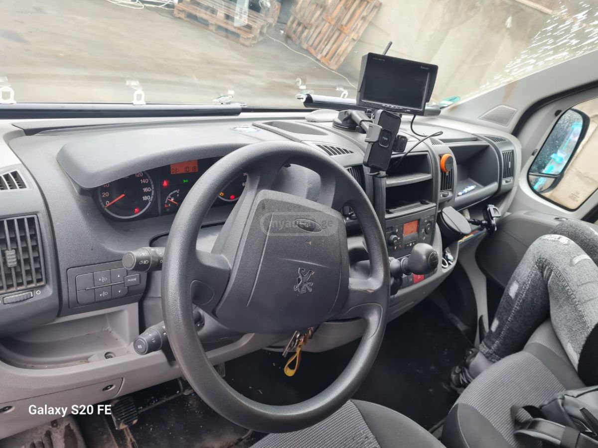 Peugeot Boxer 2010 — photo 2
