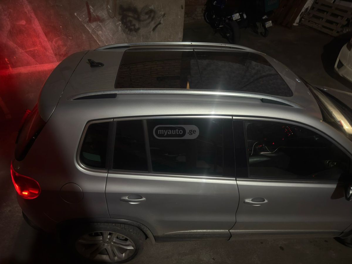 Volkswagen Tiguan 2016 — photo 2