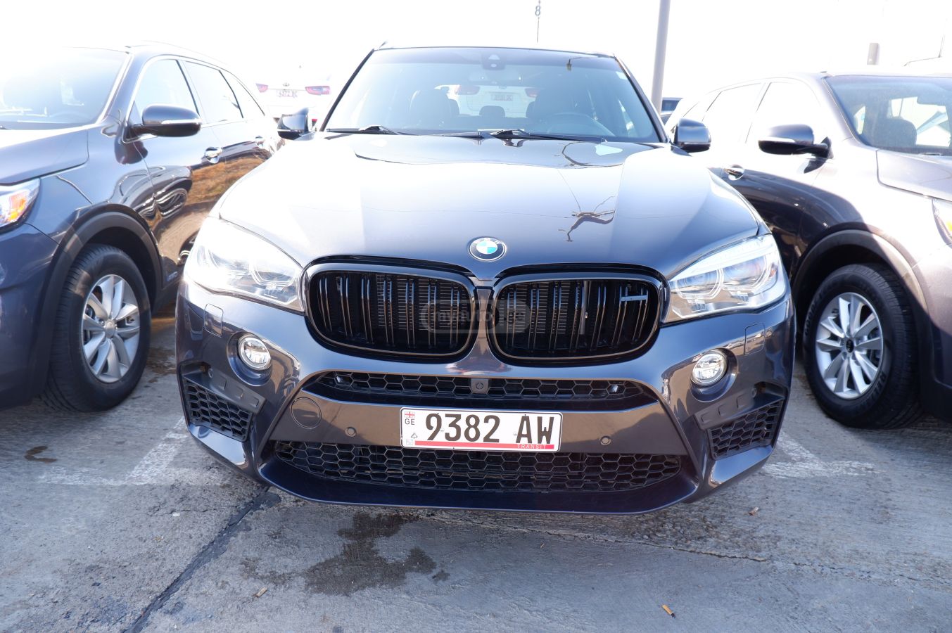 BMW X5 2017 — photo 2