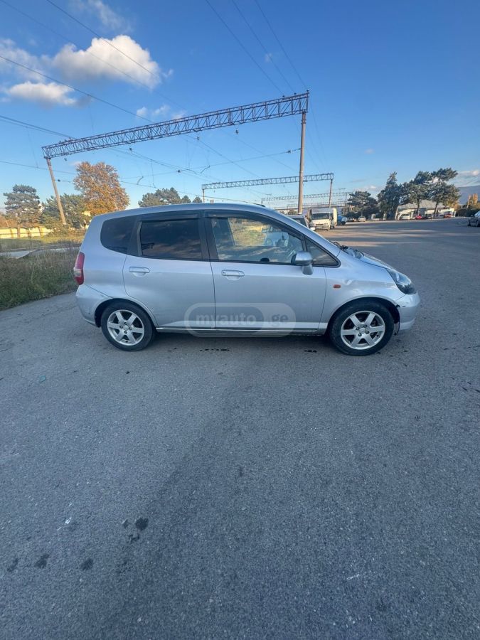 Honda Jazz 2003 — photo 2