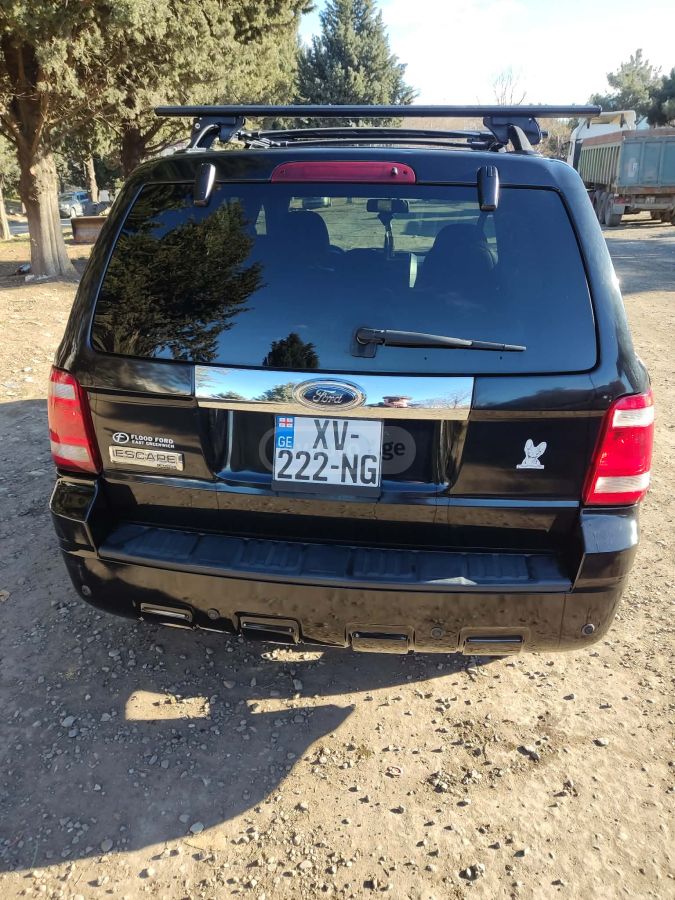 Ford Escape 2008 — photo 2