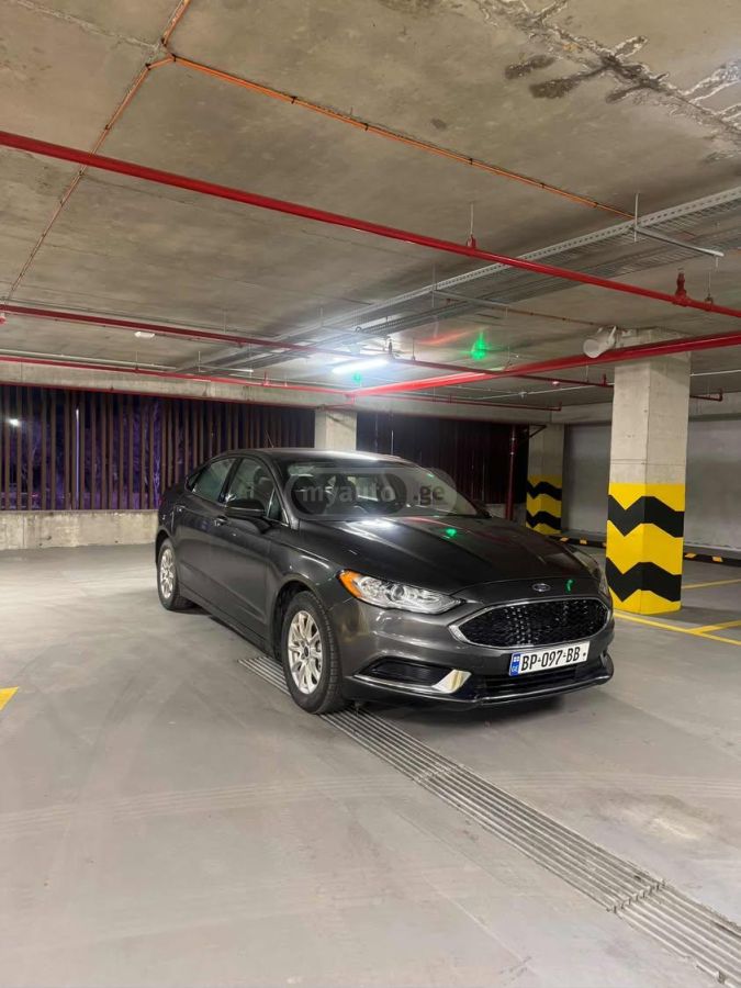 Ford Fusion 2018 — photo 2