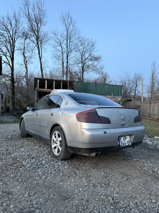 Nissan Skyline 2004 — photo 2