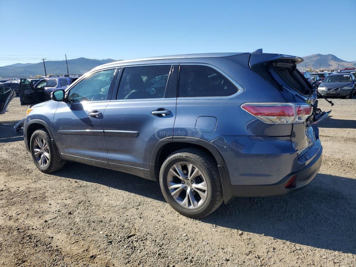 Toyota Highlander 2014 — photo 2