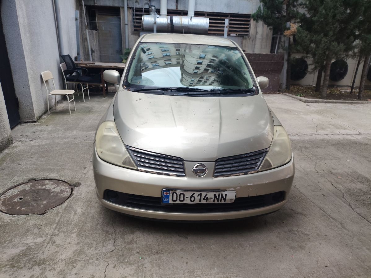 Nissan Tiida 2006 — photo 2