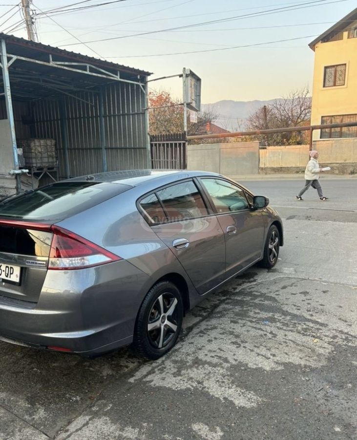 Honda Insight 2012 — photo 2
