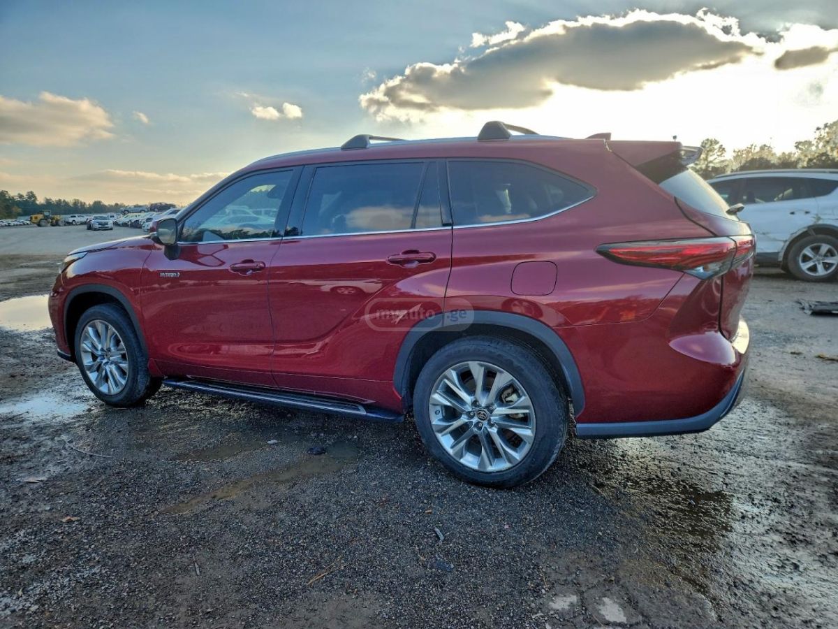 Toyota Highlander 2021 — photo 2