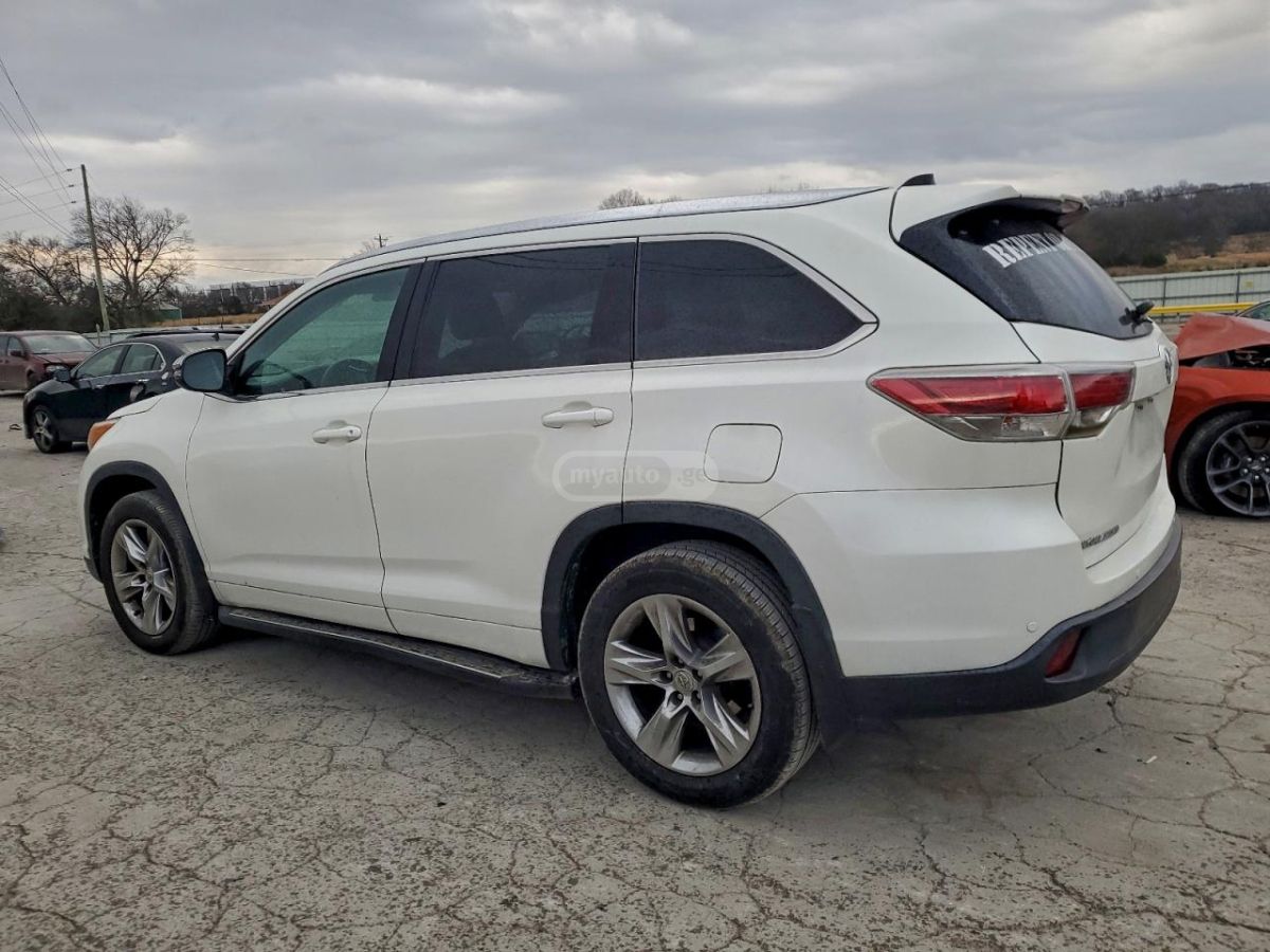 Toyota Highlander 2015 — photo 2