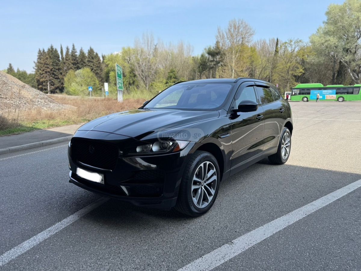 Jaguar F-Pace
